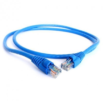 Коммутационный шнур NIKOMAX U/UTP 4 пары, Кат.5е (Класс D), 100МГц, 2хRJ45/8P8C, T568B, заливной, с защитой защелки, многожильный, BC (чистая медь), 24AWG (7х0,205мм), LSZH нг(А)-HFLTx, синий, 5м